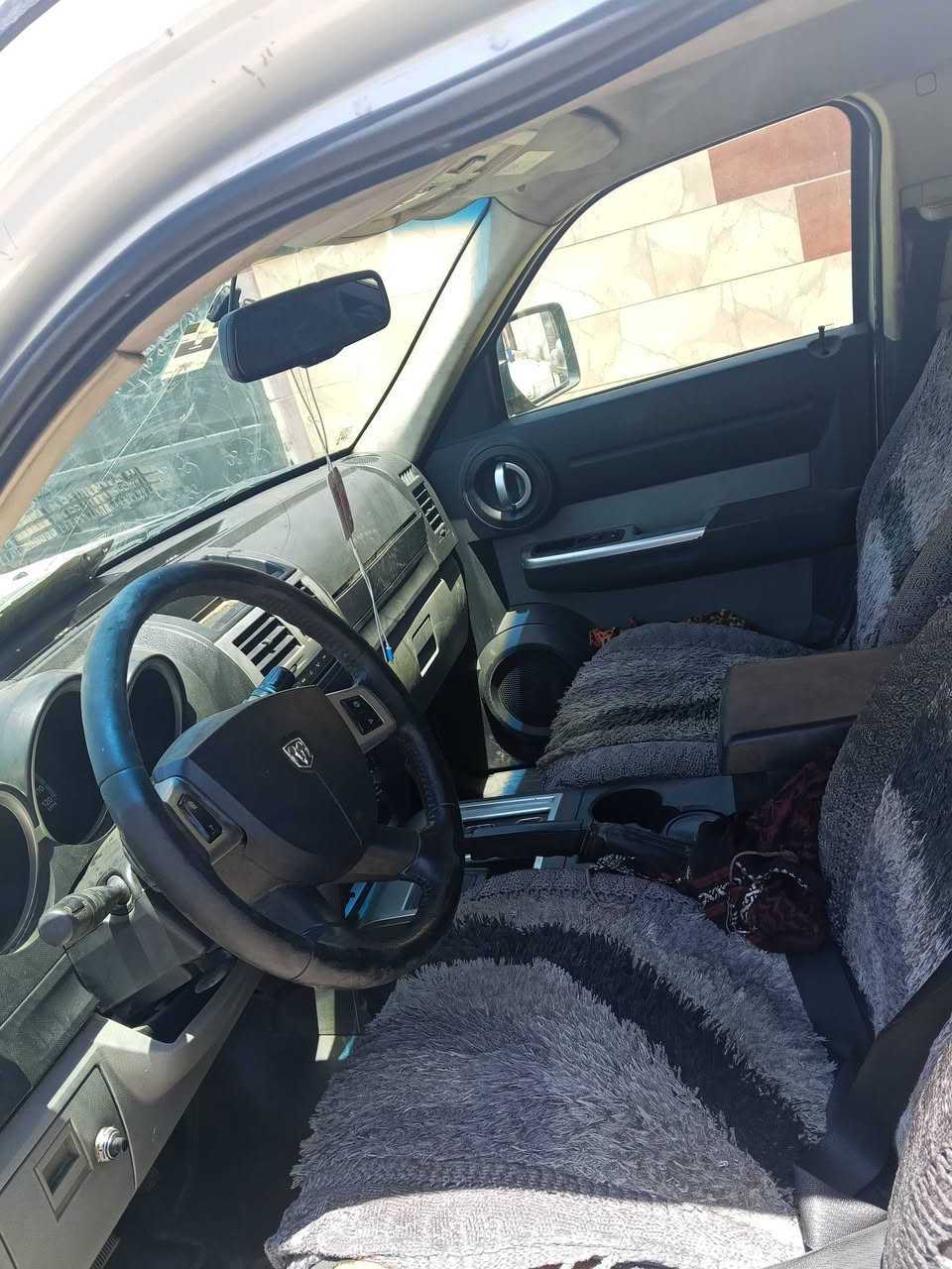 دوج بيترو للبيع موديل ٢٠٠٨ كركوك القادسيه انتصال عل رقم ***********
