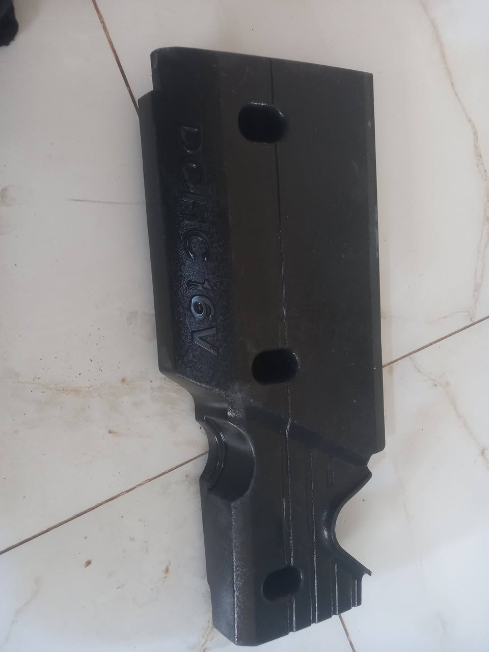 سلام عليكم غراض كيه ريو كلهن ب ١٢٥ الف  ٢٠١١ خليجي العنوان ميسان الماجديه رقم ***********
