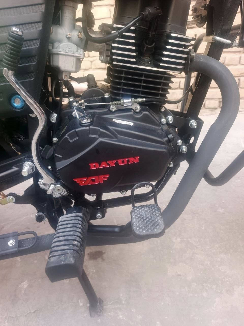 السلام عليكم ما شاء الله
دراجه للبيع : النوع دايوان جبلي 200 cc

المديل : 26 الجديد رقم اربيل مداور شرط

الدراجة حالة الوكالة ما مبدل اي شي 

عدسه زنون LID عالي ناصي 

داش كام رباعي تصوير ليلي نهاري أصلي

جنط عدد 4 اصلي عظم مو قماش 

صندوق رمز سري انتيكة أمزون رصاصي

طفاية حريق كيلو اصلية 

جنطة اسعافات أولية كلشي موجود بيها 

صندوق اسعافات جانبي احمر 

صندوق دلفري كامل معه تجوه 

ستاندات مبايل عدد 2 اصلي مانع إهتزاز 

سعر الدراجه : 2600 بيها مجال 

رقم التلفون : ***********
