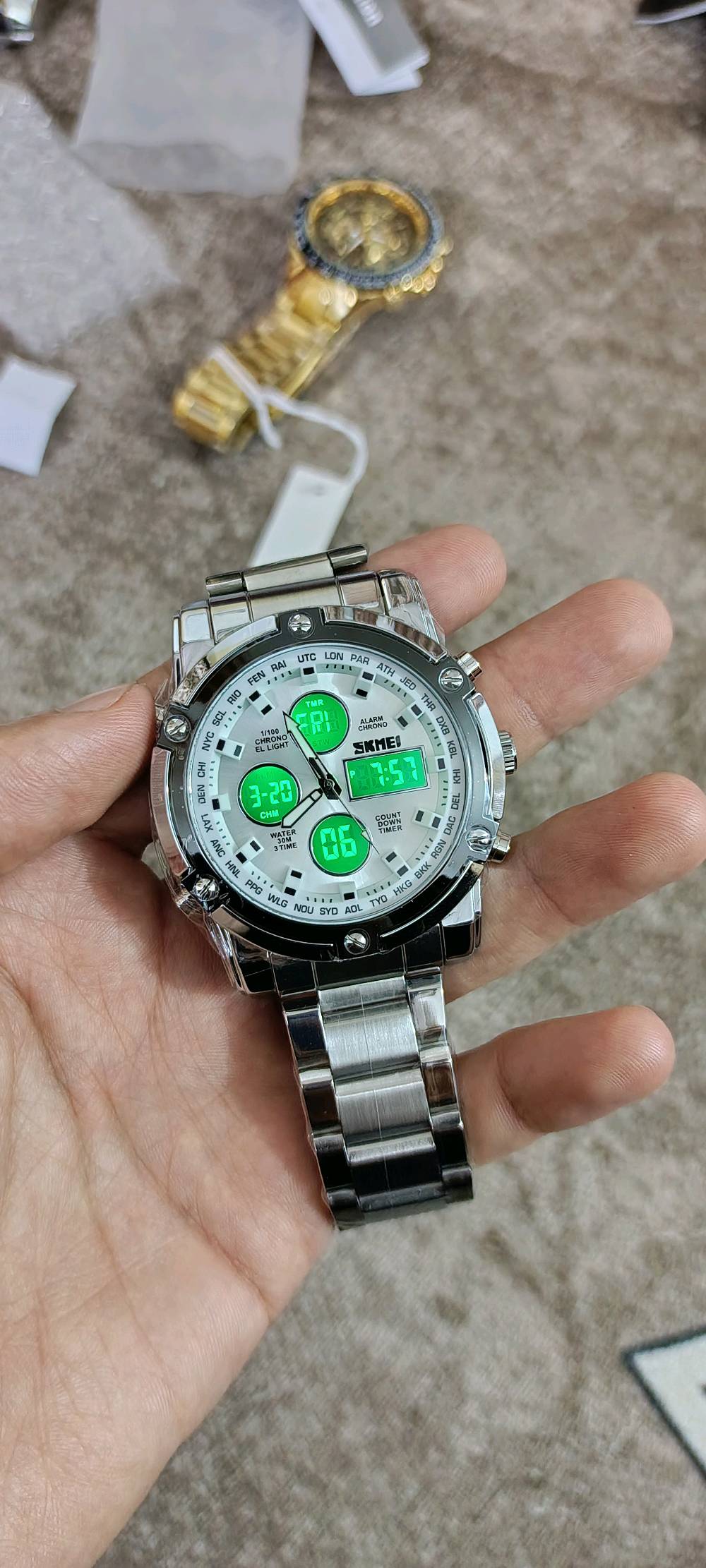 -- سكمي -- أصلي -- SKMEI --
-------------------------------
دبل تايم عقارب و الكتروني
تاريخ يومي شهري
عقارب لامينوس
ستوب ووتش
اسماء الأيام
إضائة ليلي
سير حديد
منبه

(بطارية)

الوزن 165 غرام
القطر 46 ملم

السعر 30,000 دينار والتوصيل مجانا لكل المحافظات

👇للحجز مراسلتنا على الواتساب👇
            ***********