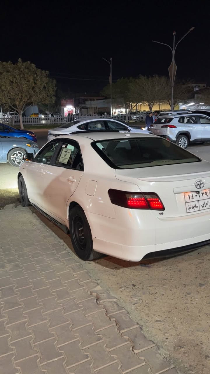 كامري خليجي ٢٠٠٧ رقم سليمانية و بي دفتر بنزين و بشرط كير و محرك و تحويل و موصفات glو سيارة بدون مصروف و مكفول من كل نواحي و سيارة بجم كبس و حزام صبخ جمالية و حادثها جاملغين خلفي مكسوس و مبدل و فول سبورت و سيارة جاهز و مكان سيارة كركوك . *********** كركوك, العراق
