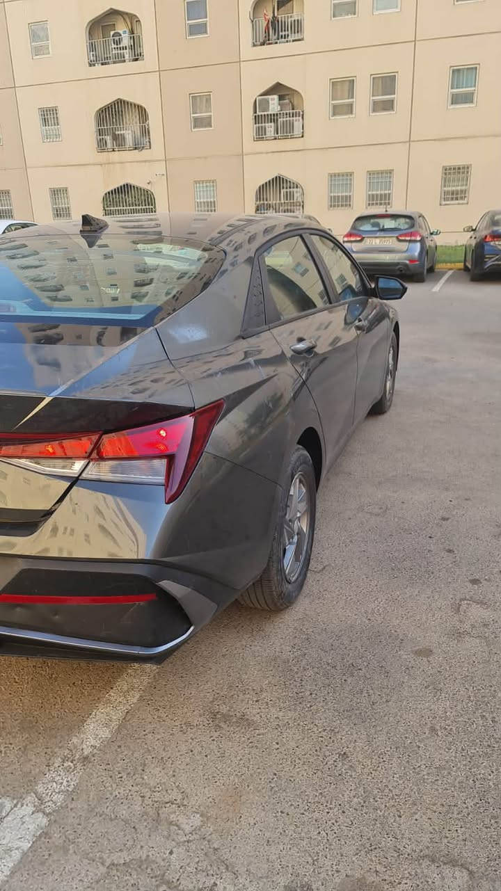 السلام عليكم
النترا موديل ٢٠٢٥ دخول جديد قبل أسبوعين سيارة جديدة كلش ضربتها فقط دعامية خلفية و شبرين صندوق الخلفي بدون اير باك ولا اي ضرر فقط تبديل دعامية خلفية نفس اللون وتعديل غطاء الصندوق سيارة ماشية ١٠ الف ميل يعني ١٦ الف كيلومتر السيارة جديدة بمعنى الكلمة تترقم شمالي اربيل او اي محافظة بالاقليم تباع مع الترقيم او بدون الترقيم مكفولة من الصبغ ما عدى شبرين فقط السعر ١٦٠ وبيها مجال قليل جدا السيارة موجودة في بغداد بسماية(***********)
