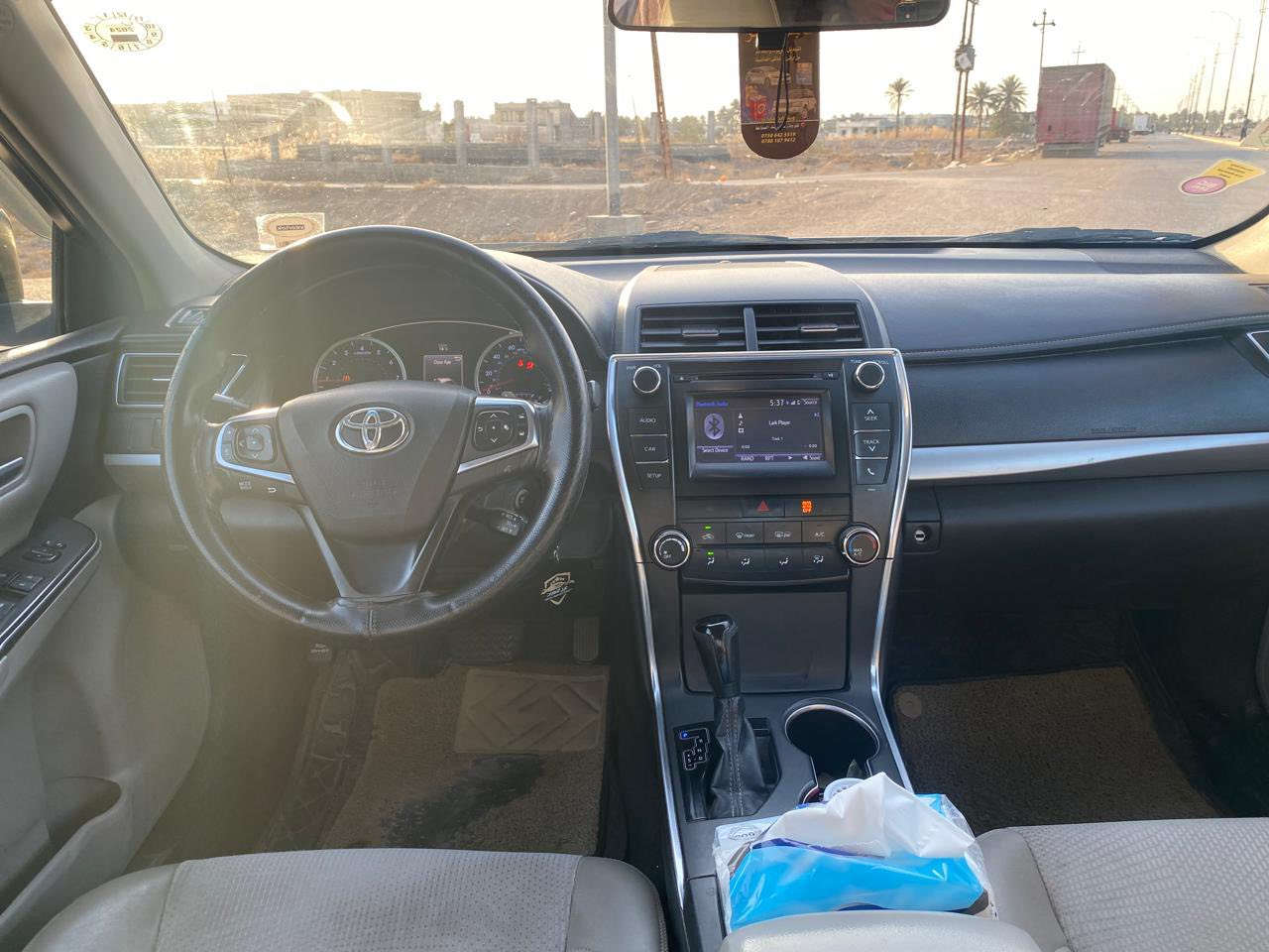 سلام عليكم كامري للبيع موديل 2016 مواصفات sa شفتات داخل لونين بيها بنيد فقط الباقي مكفول السياره بسمي الرقم اربيل تحويل ثاني يوم السعر 165  مكان السياره الأنبار الفلوجه رقم الهاتف ***********
