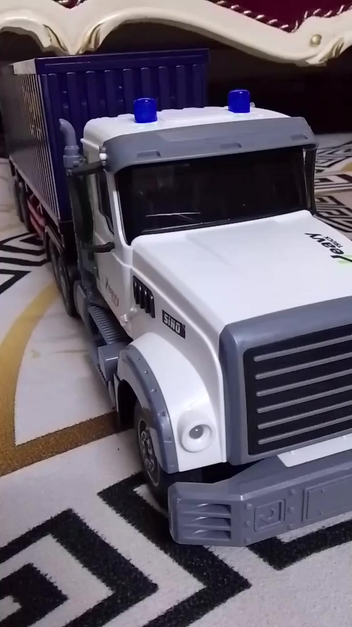 لوري شحن اصلي سعر 30🐦‍🔥


**إذا كنت صاحب هذا الإعلان وتريد حذفه لأي سبب، رجاءا أرسل رسالة إلى الدعم الفني**