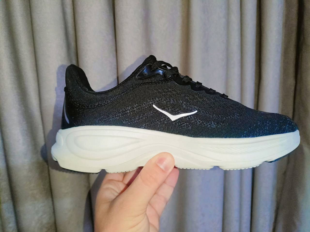 هوكا
قطعة صنع فيتنامي حت ايصالاتها موجوده
قياس 43
قدم 26.5
عنوان كركوك 
توصيل لا يوجد


**إذا كنت صاحب هذا الإعلان وتريد حذفه لأي سبب، رجاءا أرسل رسالة إلى الدعم الفني**