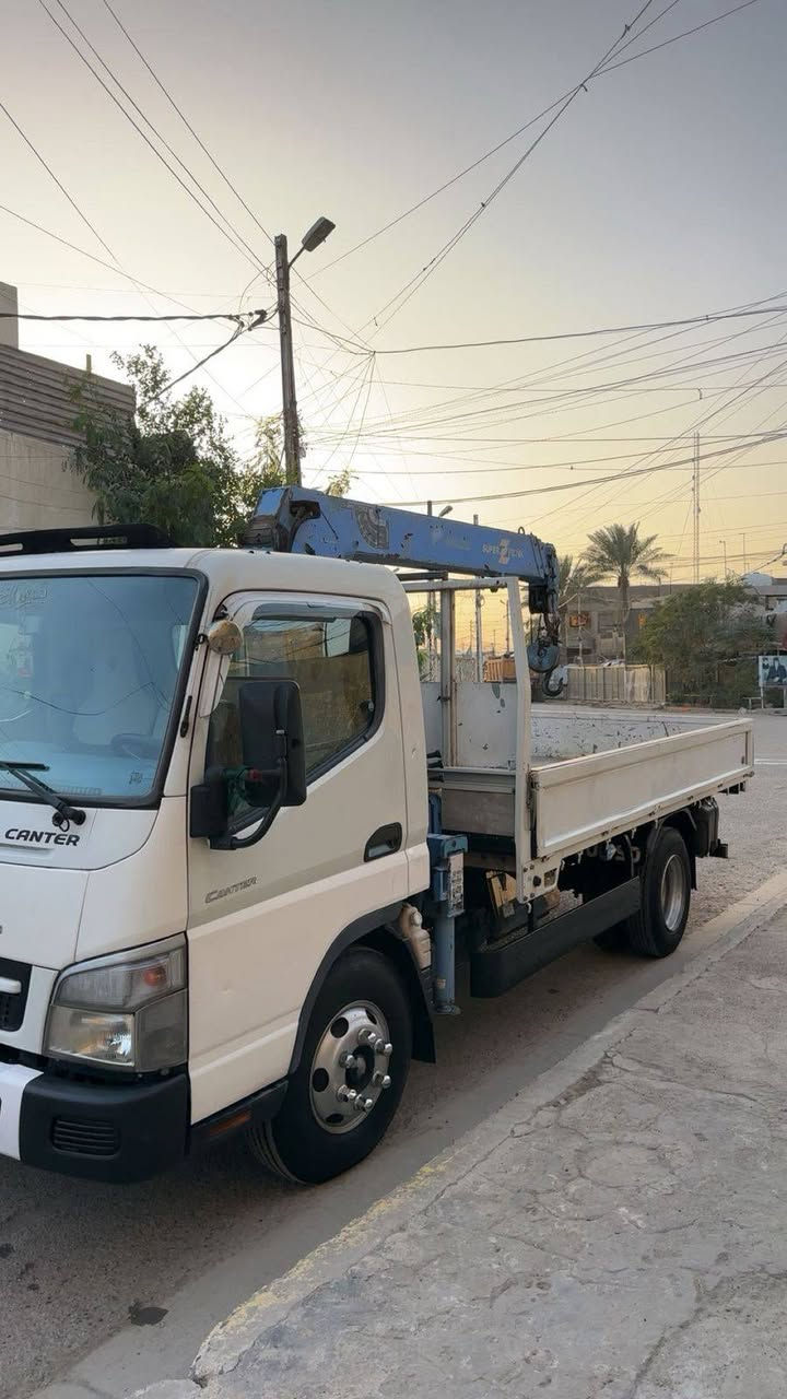 كنتر كرين للبيع الموديل 16الشكل الجديد تخم تاير المكينه بيهه تنقيص الكرين مامرسم السعر 275 وبيه مجال اني مكلف بالنشر ‏‪***********‬‏
