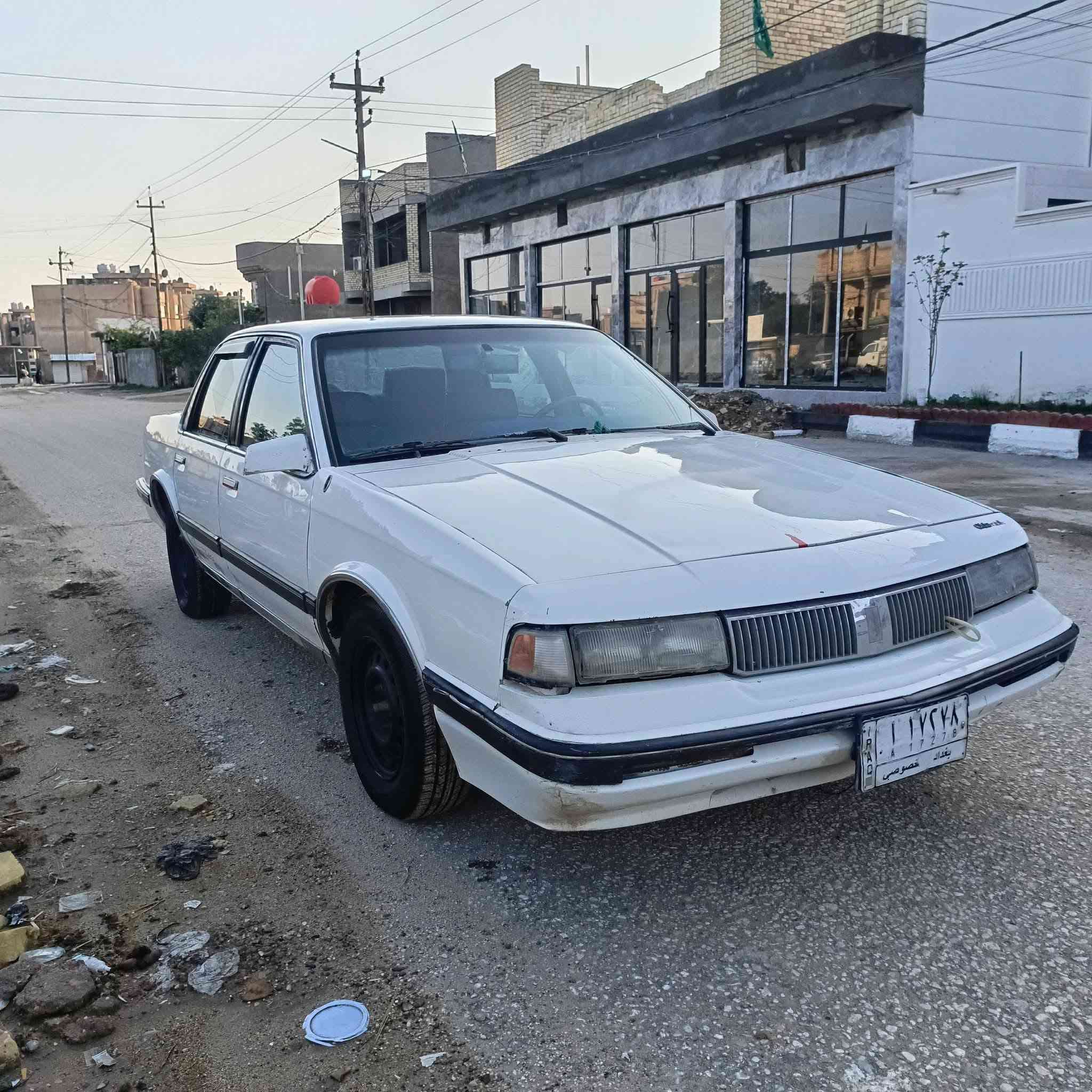 السلام عليكم
اولدز موبيل موديل 90 سياره جاهزه نقصها بس تبريد بأسمي سنويه وملسق لل31 تحويل ثاني يوم حاهزه سياره حلوه خير من الله العنوان بصره شارع الاستغلال رقم ***********
السعر 33 وبيها مجال
