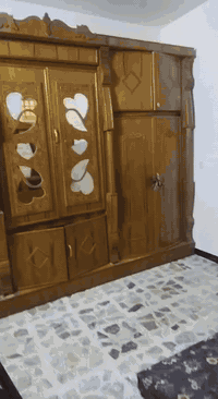 غرفه البيع زعفرانيه ربع شوارع سعر650 07713263923