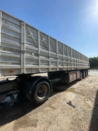 للبيع عربانه بلوم 3 محاور 14 مربع  مكان بغداد  السعر115 وبيها مجال للا...