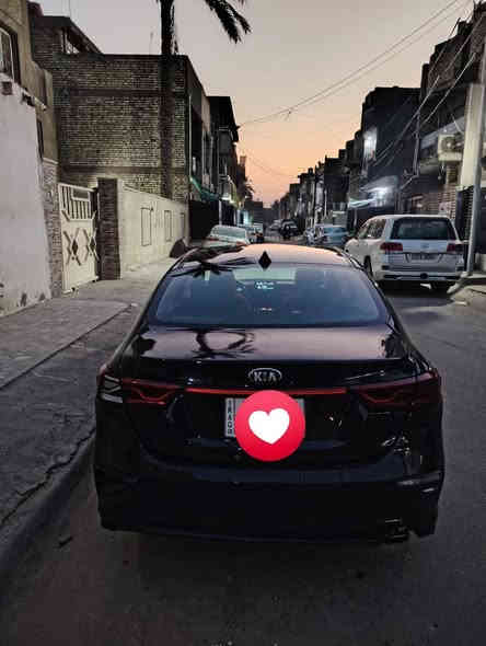 الســـلام عليكـــم فورتي 2019 وارد امريكي محرك دوش كير ايتي حادثه صندوك وجاملغات خلفي بيهن صبغ  موجود سونر بي محرك مفتوح مصلحين بيه رواجز جان بيهن صوت ابيع مكينه مفتوحه عده هاي السياره حلوه تخبل نصبته اقتصاديه ماشيه 120 الف  السعر ب115 العنوان بغداد / الطالبيه / فلكة83 ..     ***********
