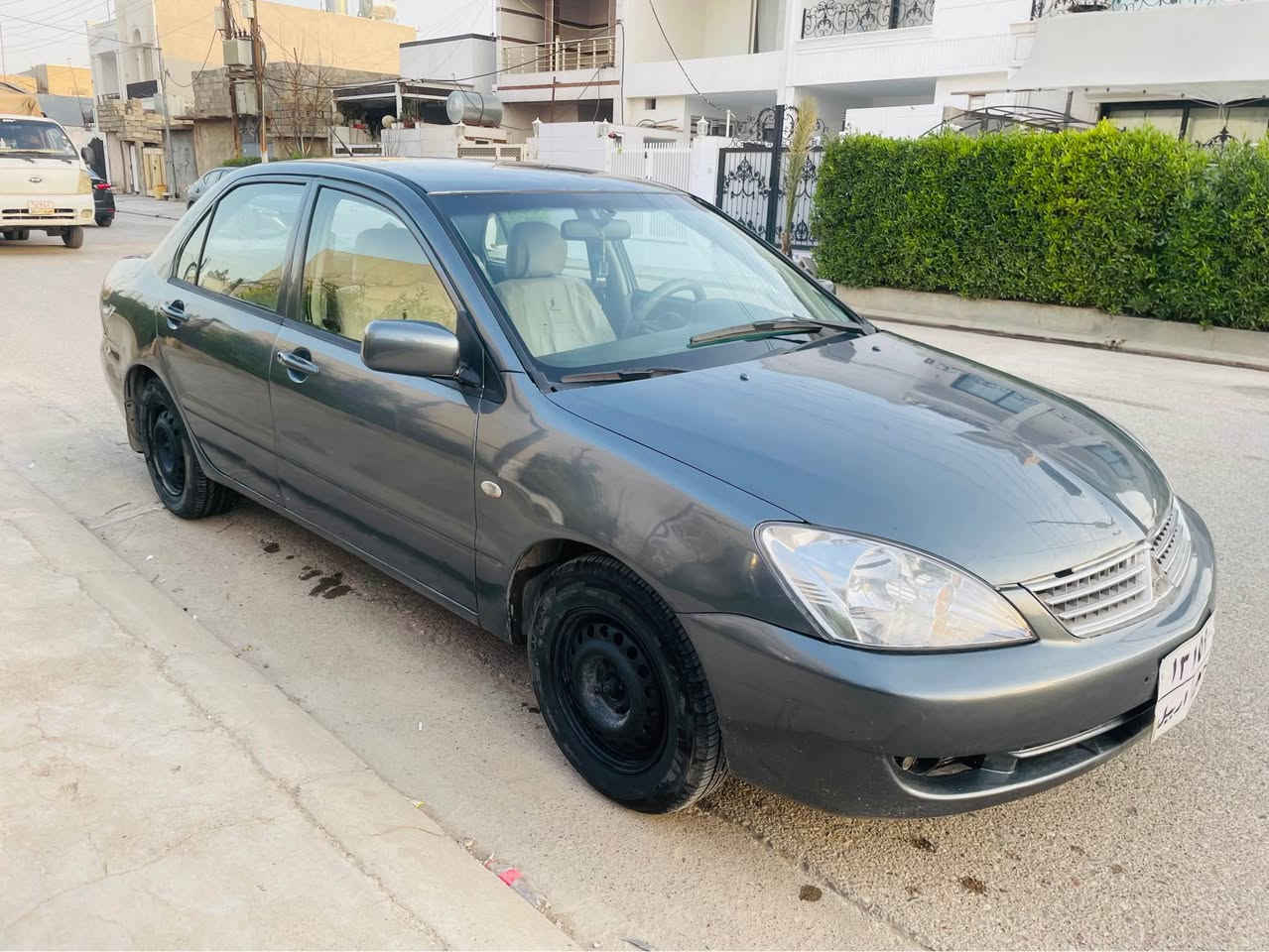 لانسه ر ٢٠٠٧گير توماتيك ٤جام كاره باي ته بريت كيرو مه كينه به شه رت ته قه و ره قه ي به شه رت په مپ كرایه لو جواني ١پارجه ي هه يه .له گه ل شاني لاي سايەق 
*********** أربيل, العراق
