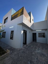 النجف • ٤ غرف • ٢٠٠م