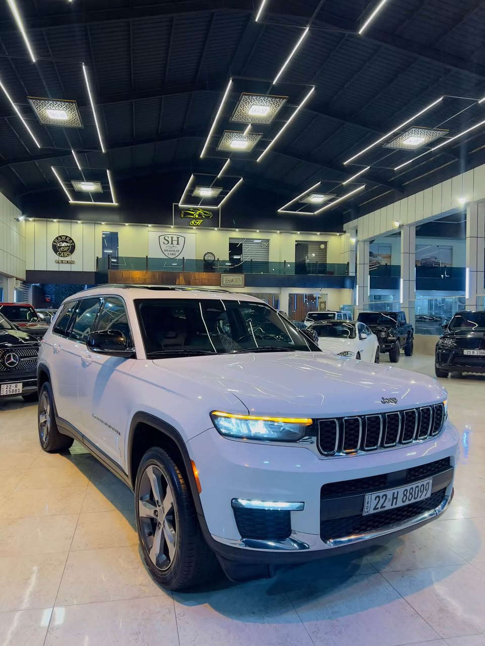 jeep cheroke 2021 
جيب جيروكي ٢٠٢١ لميتيد 
فول فول مواصفات سقف بانوراما كشنات vip معرك ٦ سلندر مرغوب كير معرك بشرط سنويه هزة جديد تعويل نفس وقط ماشي ٧٠ ميل سعر ٢٨٧ مجال بصيط مكاني اربيل 
رقم *********** 
*********** أربيل, العراق
