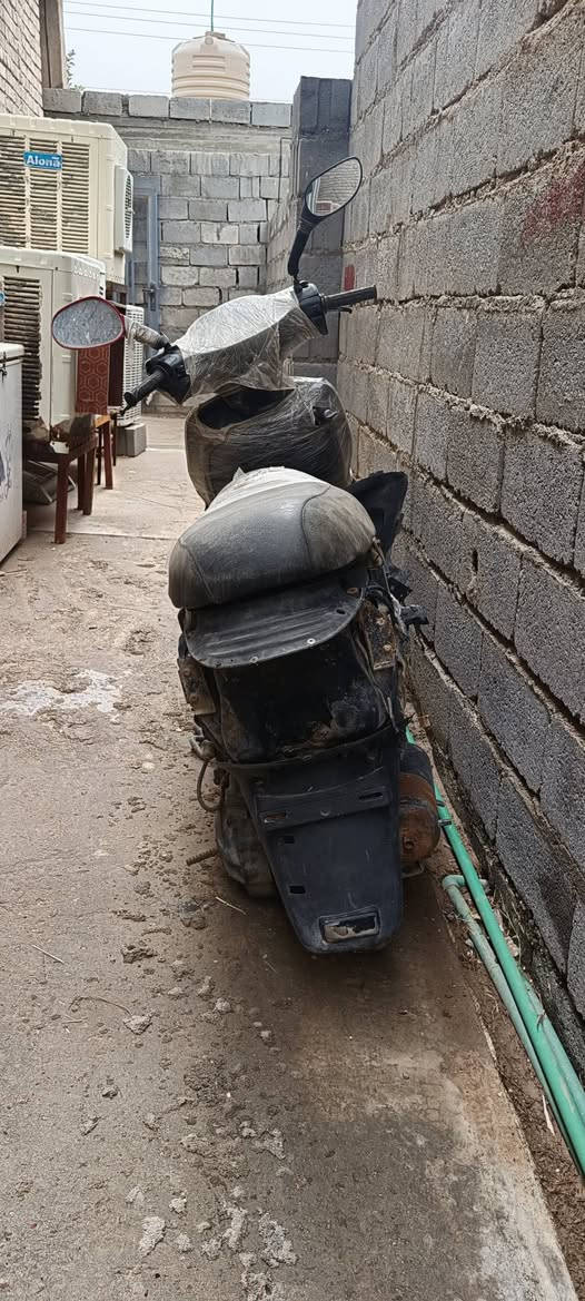 دراجه ياماها شغاله بس الصلف ميشتغل قيم واخذ رقم واتساب***********
