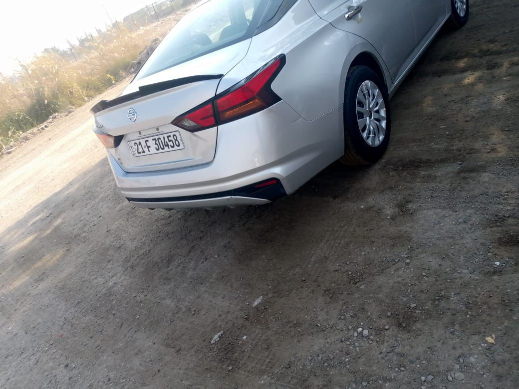 السلام عليكم ورحمه الله وبركاته 
نيسان التيما
2019
S
ماشيه 108 مايل
صور السياره والسونار بالمنشور
وكلشي واضح
رقم سليمانيه الجديد 
شررط التحويل
گير محرك تبريد تدفئه كهربائيات كله بشرررط
تشغيل عن بعد
بصمه
كشن كهرباء
حجر 
صور السياره والسونار بالمنشور
السعر 134 وبيه مجال بسيط للشراي الجاد
مكانه ديالى الخالص
الخاص مفتوح
للاستفسار ***********
