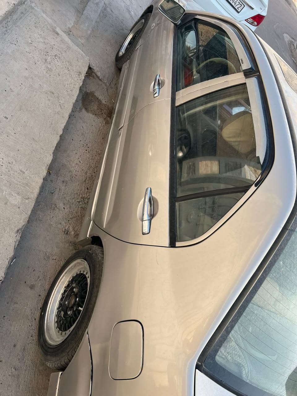 لانسر بومة 2008
سياره جاهزة بالسنويه رقم انكليزي والسنويه تسقط ب2027 
تخم تاير جديد تبريدها ثلج وصدر وكير قبل 3اشهر بدلته
شاشه اندرويد ومنظومة زينون وكاميرة حوادث ويل كب رياضي
والمحرك بيه تبخير ومصبوغه حزام السياره 
مكاني بغداد حي الاعلام
سعرها 69
للاستفسار هذا رقمي 
***********
