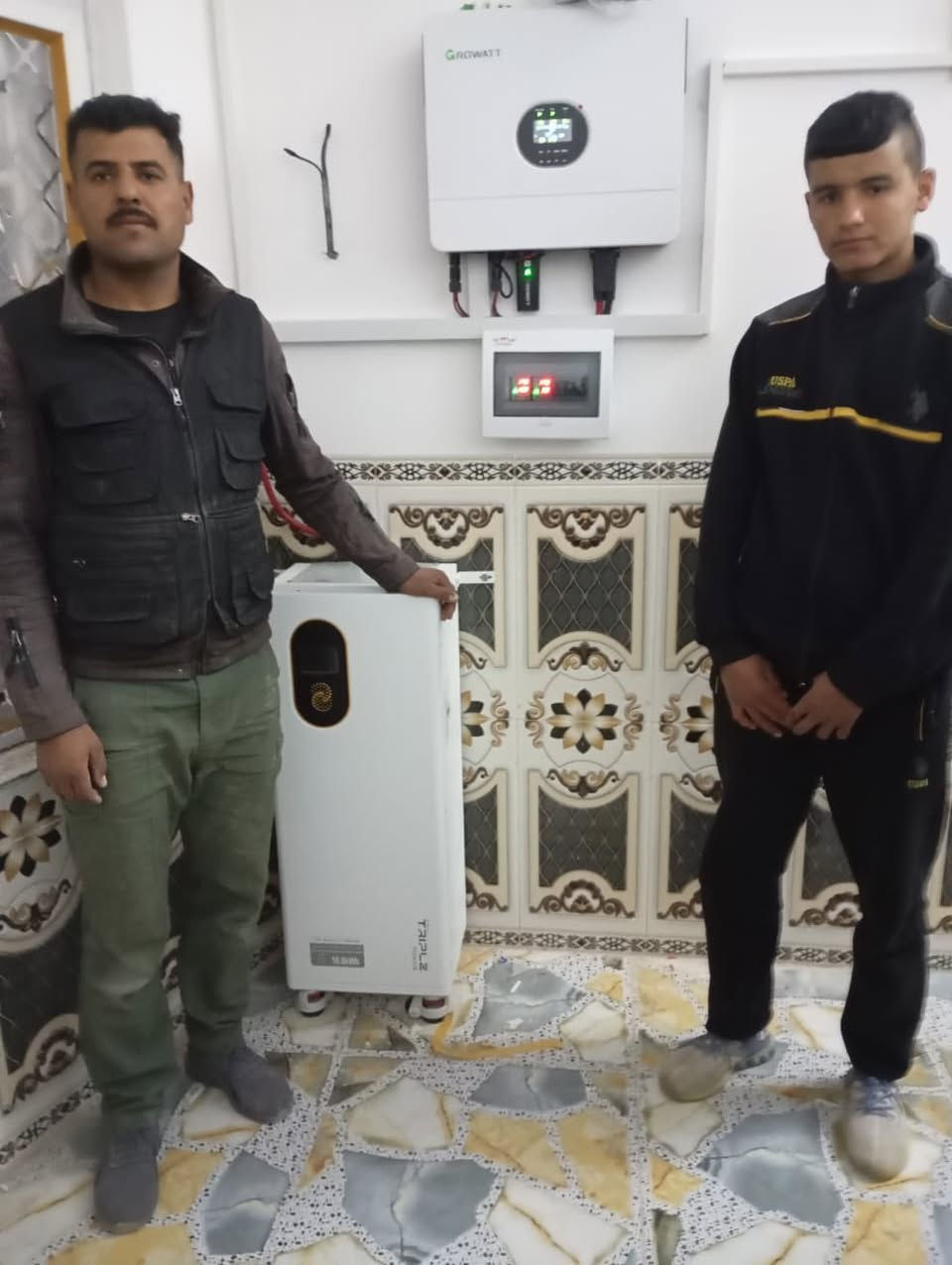 في قضاء الدجيل – منطقة العجيلية
وبفضلٍ من الله تعالى،
قامت سما بغداد للطاقة الشمسية يوم أمس بربط منظومتين للطاقة الشمسية:

▪️ منظومة للأخ راضي الجاسم بسعة 20 أمبير نهاري / 16 أمبير ليلي
▪️ منظومة أخرى بنفس السعة والمواصفات

🔋 كفاءة عالية وضمان وجودة في التنفيذ.

📞 للطلب والاستفسار:
0782 320 5180
وائل
