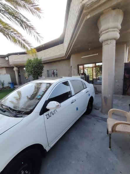 السلام عليكم
ليفان 620      2013
1600مكينه كورلا بيكاتشو كير عادي
السياره مكفوله من التبديل والحار بيها بس بارد خفيف  جاملغ خشم الجاملغ الامامي والجملغ الخلفي  المكينه بيها بلاستيك ولف تبريد تدفئه كله شغال السياره اي نقص ما بيها 
السعر 55 وبيها مجال
مكاني الدوره للاستفسار ***********
