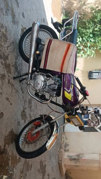 لبيع دراجه 4كير موديل 25 اوراق بغداد السعر 650 وبيها مجال 07746002740