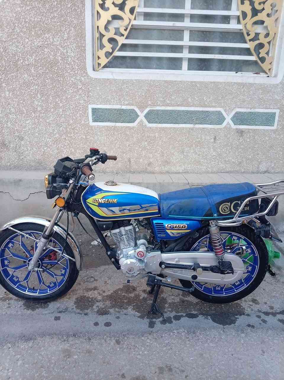 دراجه للبيع موديل 25 جاهزه مكفوله السعر 775 وبيه مجال  للاستفسار ***********
