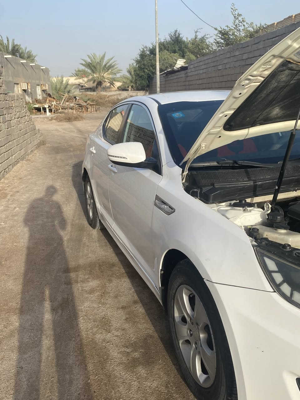 السلام ؏ليكم اوبتيما وارد كوري ٢٠١٣السياره مكفوله السعر ١٢٠وبيها مجال العنوان البصره قضاء المدينه الرقم***********
