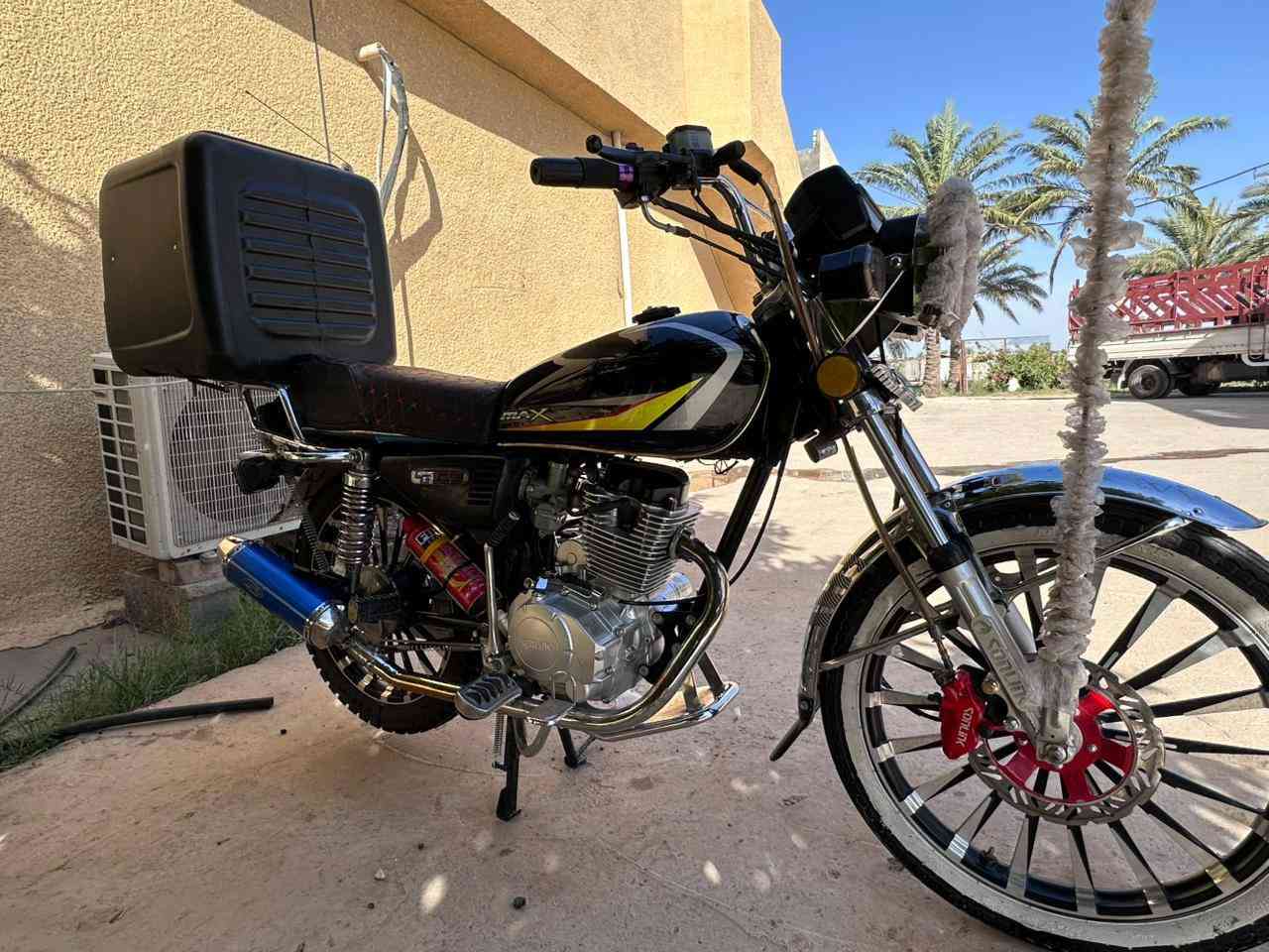 دراجه البيع موديل ٢٤كفاله اوراق السعر 700 وبيها مجال المكان المحموديه اليوسفيه القصر الوسط ***********

