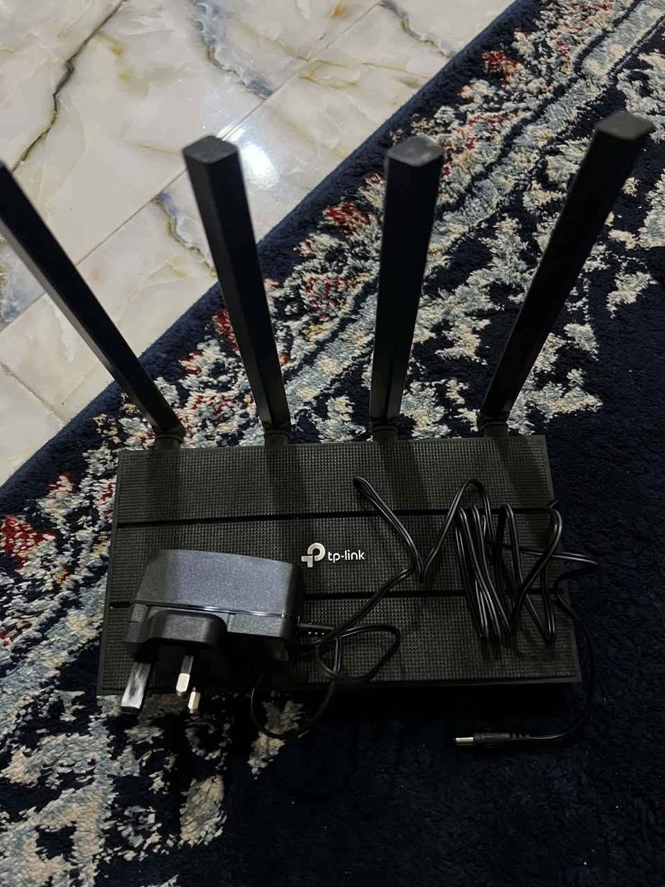 للبيع راوتر TP-Link Archer C80 AC1900
*الحالة*: مستعمل نظيف 100% شغال فل
*المواصفات*: 4 انتينات، ثنائي الحزمة 2.4G + 5G، سرعة 1900Mbps، يشغل + 20 جهاز او اكثر 
*الملحقات*: شاحن اصلي 12V
*السعر*: 50 الف دينار 
*المكان*: البصرة رقم  خاص


**إذا كنت صاحب هذا الإعلان وتريد حذفه لأي سبب، رجاءا أرسل رسالة إلى الدعم الفني**