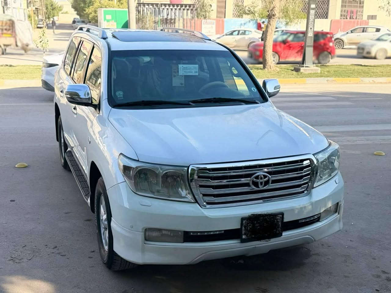 سلام عليكم لاند كروز موديل 2011 كفاله عامه ستيني فول مواصفات معروفه مواصفات الستيني جاهزه السياره من كلشي ماشيه 150 الف 
السعر 315 وبيه مجال 
***********
