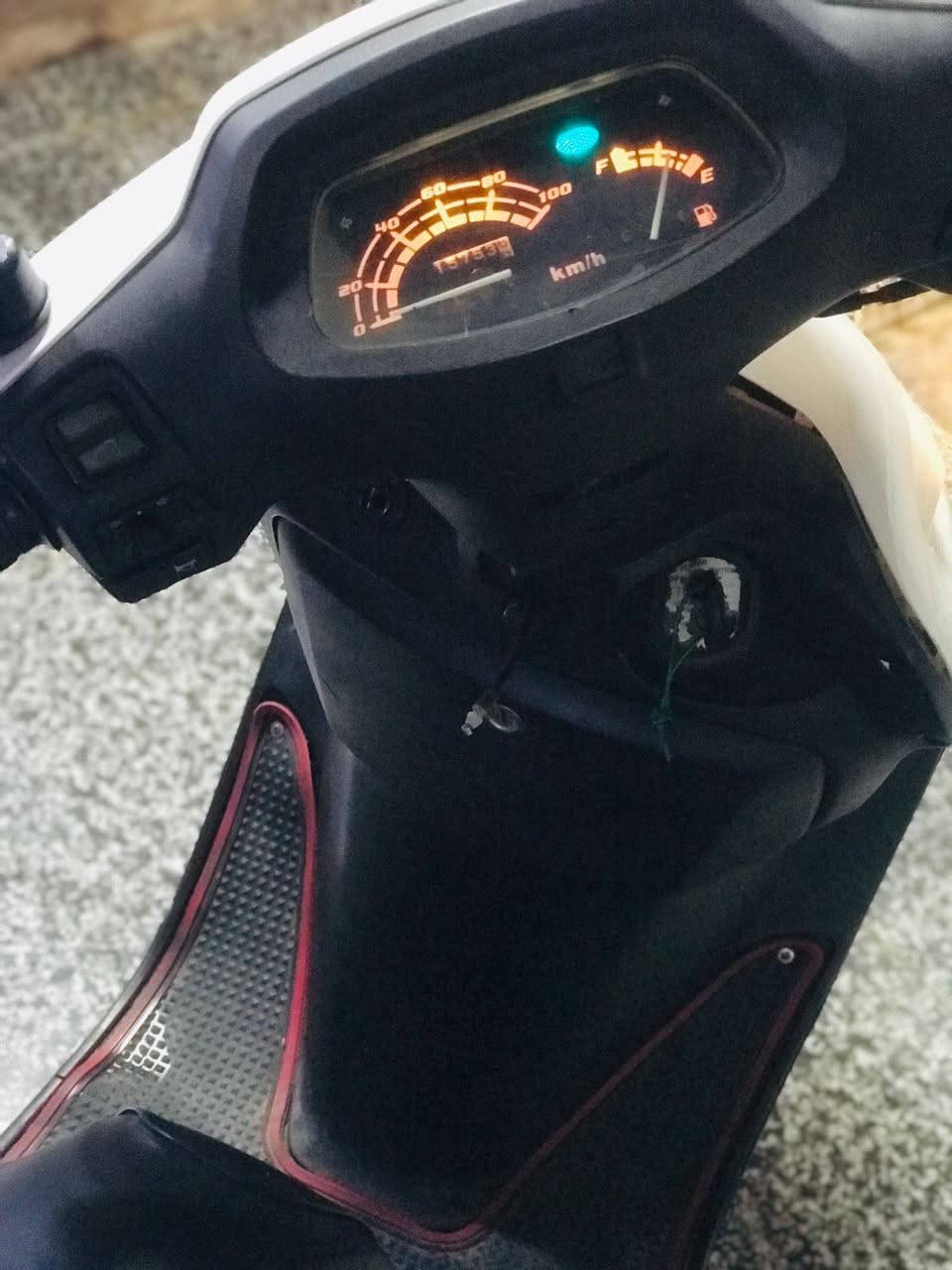 اللبيع
سبيسي ماليزي باب اول دراجه شغاله نكره كهربايات شغاله كلهن  صوت ناعم ماينسمع 
مفتوحه الدراجه مبدل بستم بس


**إذا كنت صاحب هذا الإعلان وتريد حذفه لأي سبب، رجاءا أرسل رسالة إلى الدعم الفني**