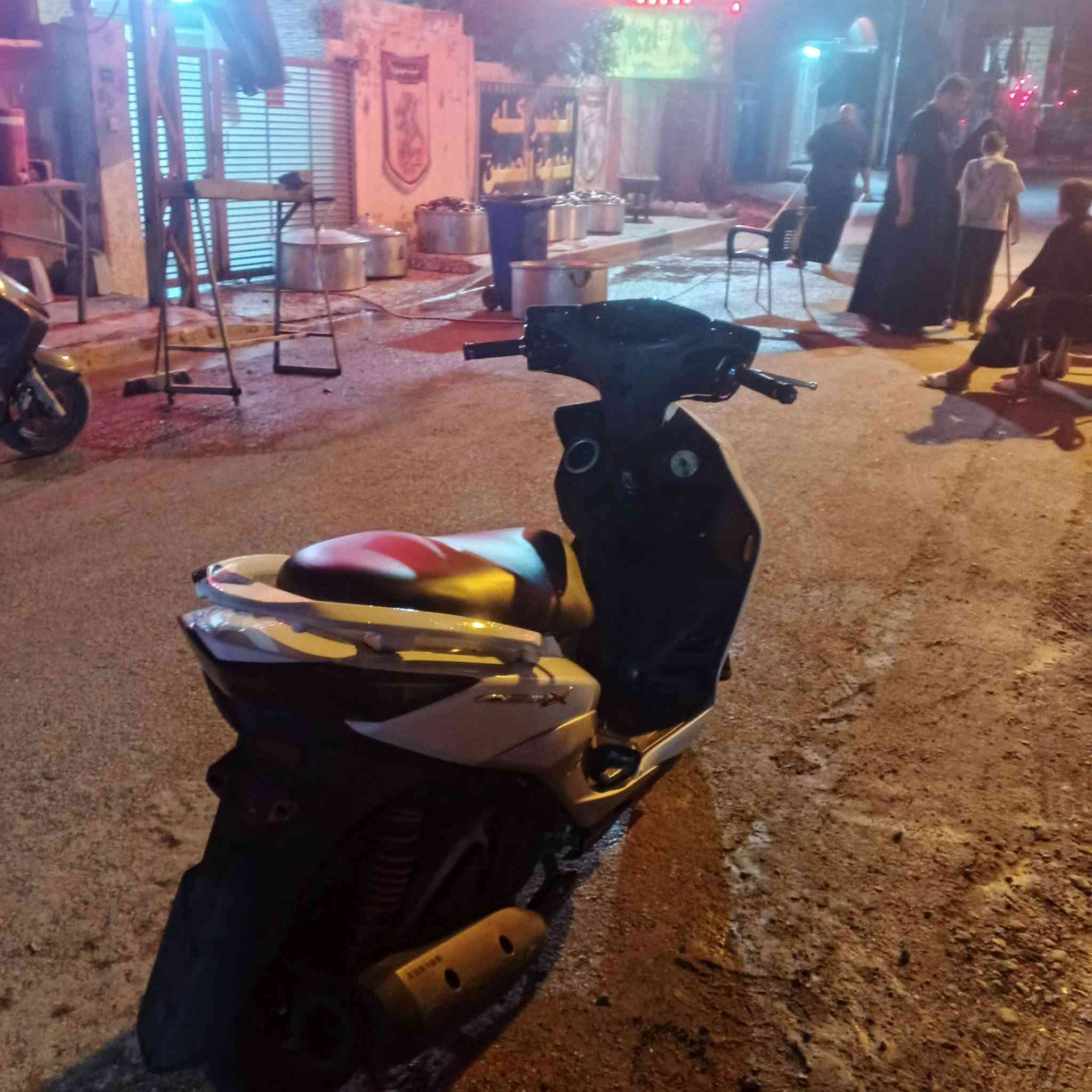سكنس لد للبيع دراجه مكفولة كفالة عامه مكينه ما مفتوحه الدراجه بلاديه  الدراجه نوزل *********** السعر خاص

