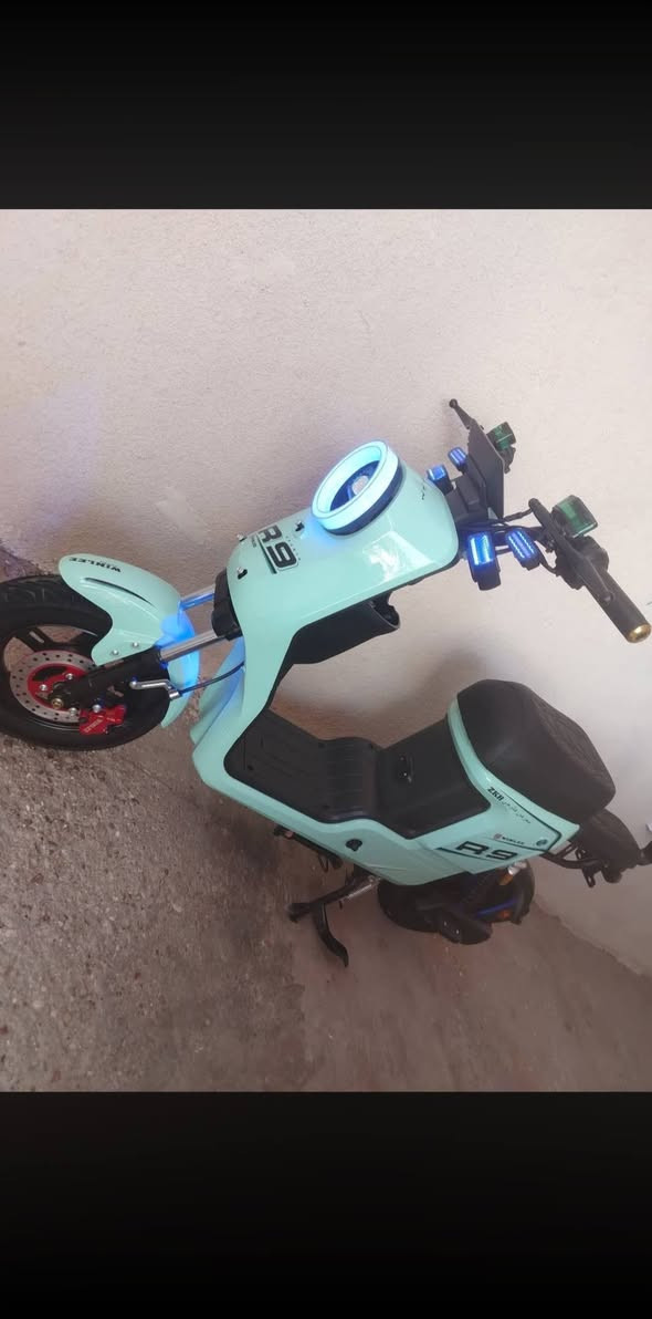 السلام عليكم
دراجه للبيع R9 2025 الدراجه نضيفه بمعنى الكلمه وجاهزه الدراجه كفاله  بطاريات 32 أمبير خمس بطاريات
ملاحظة!! (( الدراجه لون نادر )) السعر خاص رقم الهاتف *********** متوفر فقط واتساب المكان البصره ابو الخصيب
