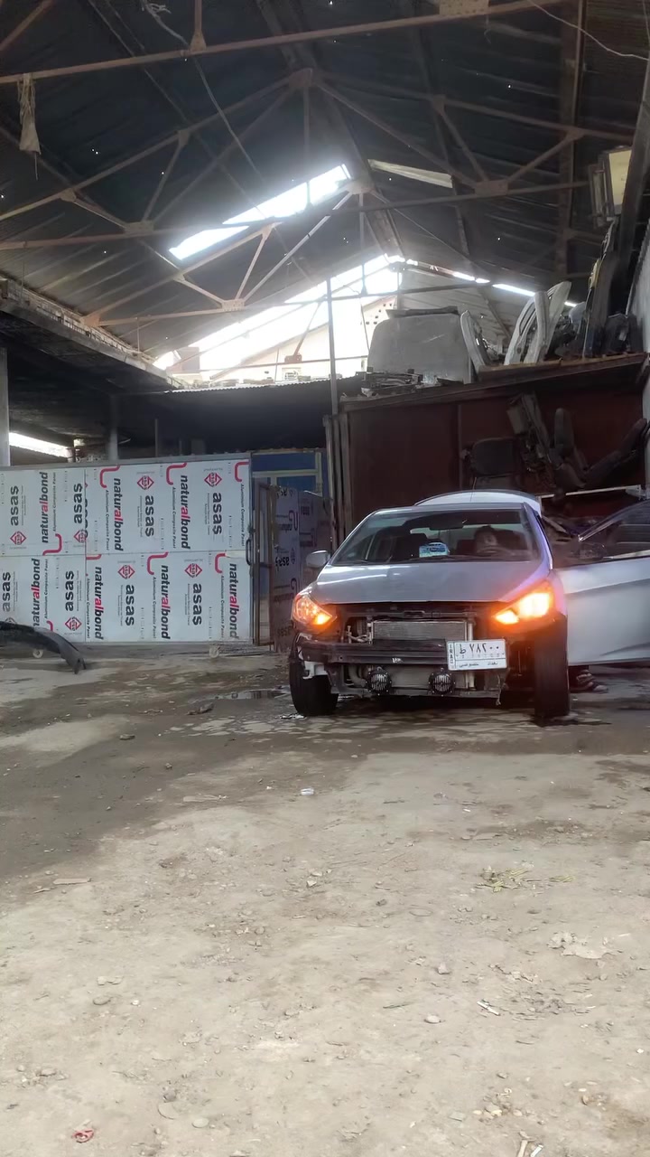 السلام عليكم مرخصه الادمنيه للبيع هورنات بوش الماني جنح مطرزات دكتهن وسطانيه الهورنات جاهزات عله اخر حبايه السعر 475 وبيهن مجال للستفسار ***********
