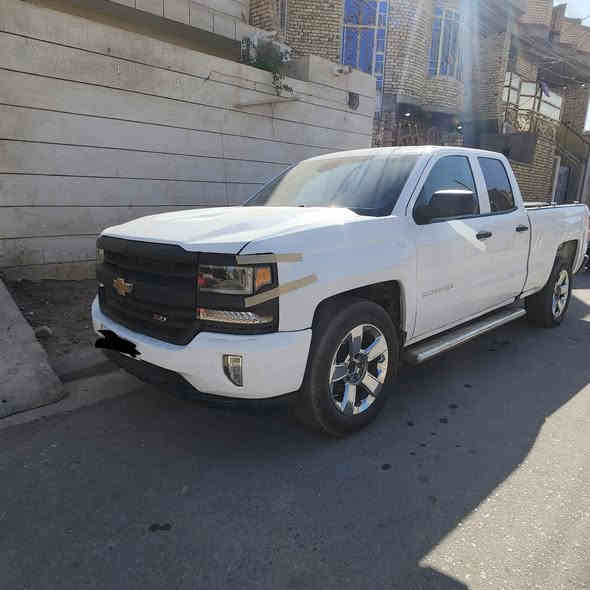 سلفرادو موديل ١٧ السياره جاهزه السعر ١٥٥ ورقه تحويل ثاني يوم في اي محافظه  تبديل بنيد فقط باب قصير السيارة  تخم تاير جديد باتري جديد حداديه جديده جاهزه  حجم المحرك ٨ سلندر    تبديل بنيد فقط وصبغ الباب والجاملغ  ***********
