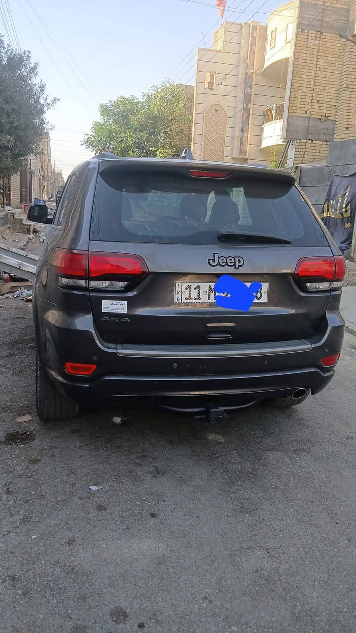 سلام عليكم 
سياره جيب للبيع لمتد ١/١ فول مواصفات 
كشن ذاتي + كشنات كهربائي + فتحه بالقمارة + حداديه خير من الله + كير مكينه وضع الشركه + جنطه كهربائي + وقوف ذاتي+ تدفئه تبريد،، رقم بغداد بسمي 
السعر 175 وبيها مجال بسيط 

الرقم (***********)
