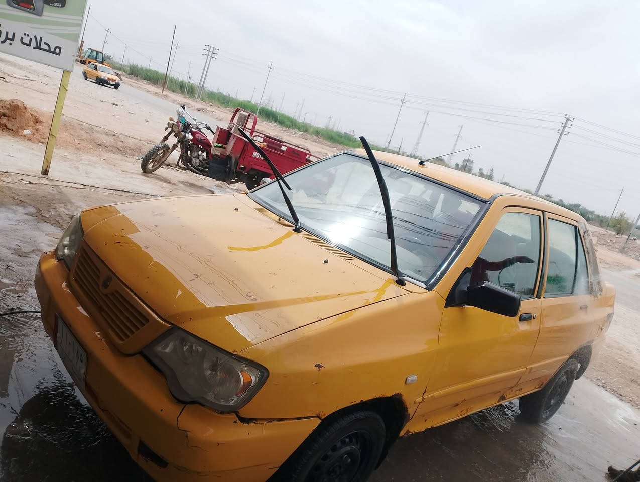 سايبا دمعه
موديل ٢٠١٣ 
سنوية منتهيه من ٢٠١٨ 
السعر ٢٥ وبيها مجال 
مكان الديوانية 
***********
