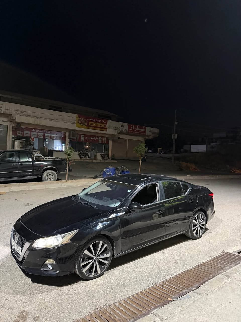 نيسان التيما 2020 فول فول sr سلايت 
2 قطع صبخ جامل بونيد سه ري شاصي يي كرتي 
كير مكينه جديد تحويل وكاله بشرط 
سه ر نافي منه 
سعر 128$ 
رقم تلفون ***********
