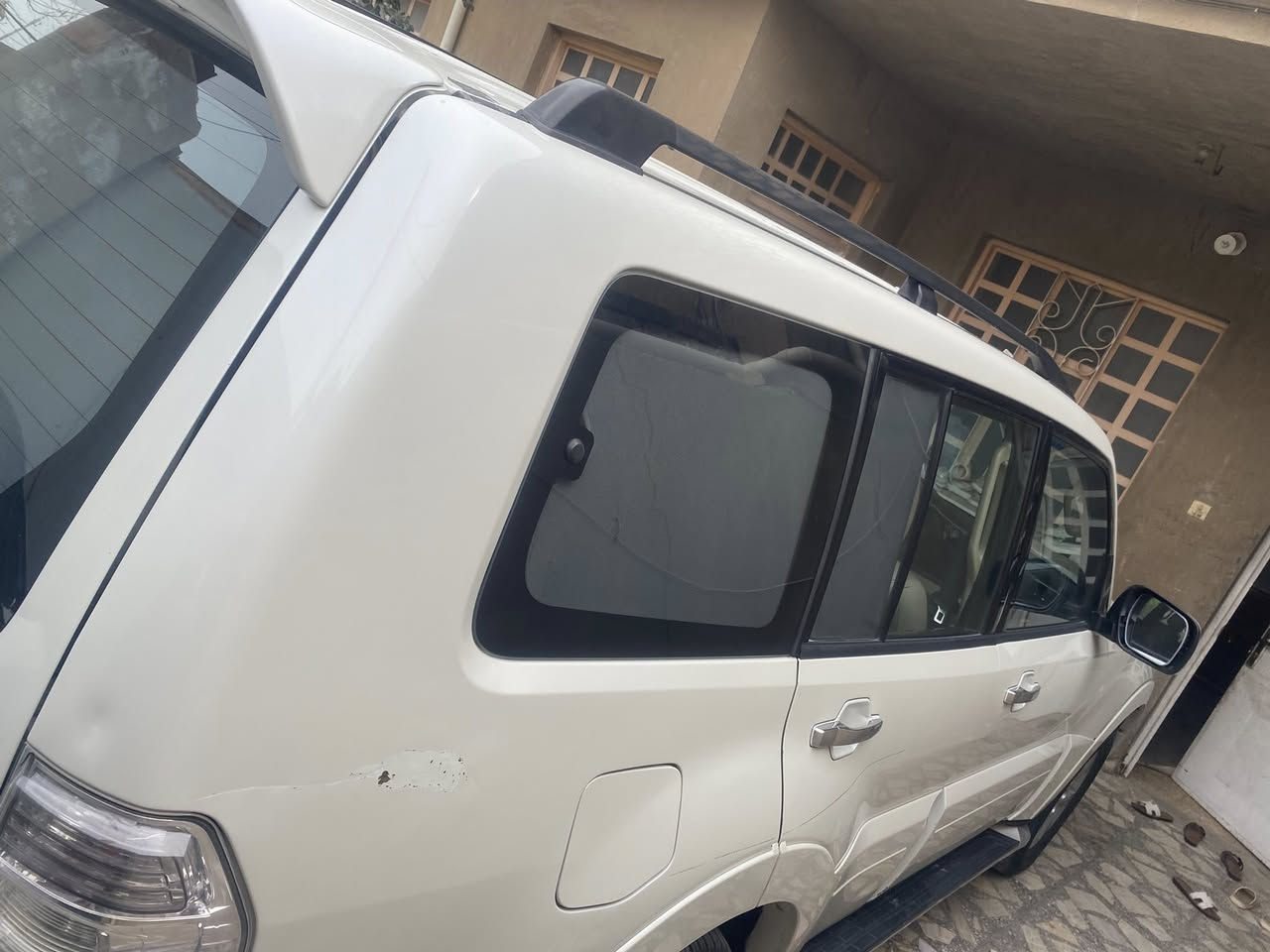 باجيرو 2010 حبتور كفاله عده صبغ شبرين بلجاملغ رقم بغداد بأسمي السعر 145


**إذا كنت صاحب هذا الإعلان وتريد حذفه لأي سبب، رجاءا أرسل رسالة إلى الدعم الفني**