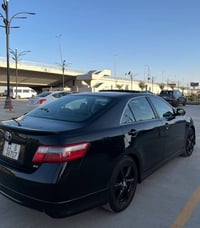 كامري البيع 2007 السياره جاهزه بيع مستعجل  السعر 93 07864286364