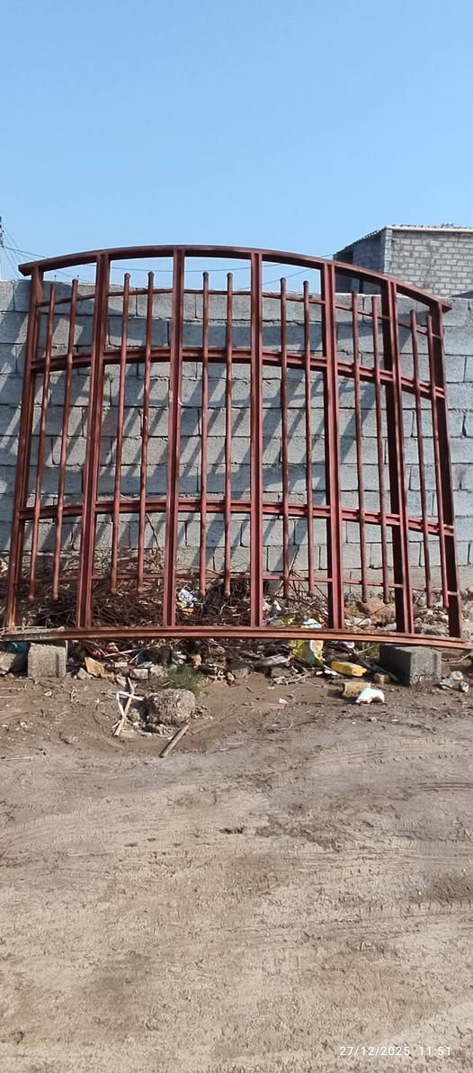 باب وشباك مدور للبيع 
‏‪0771 130 0503‬‏
