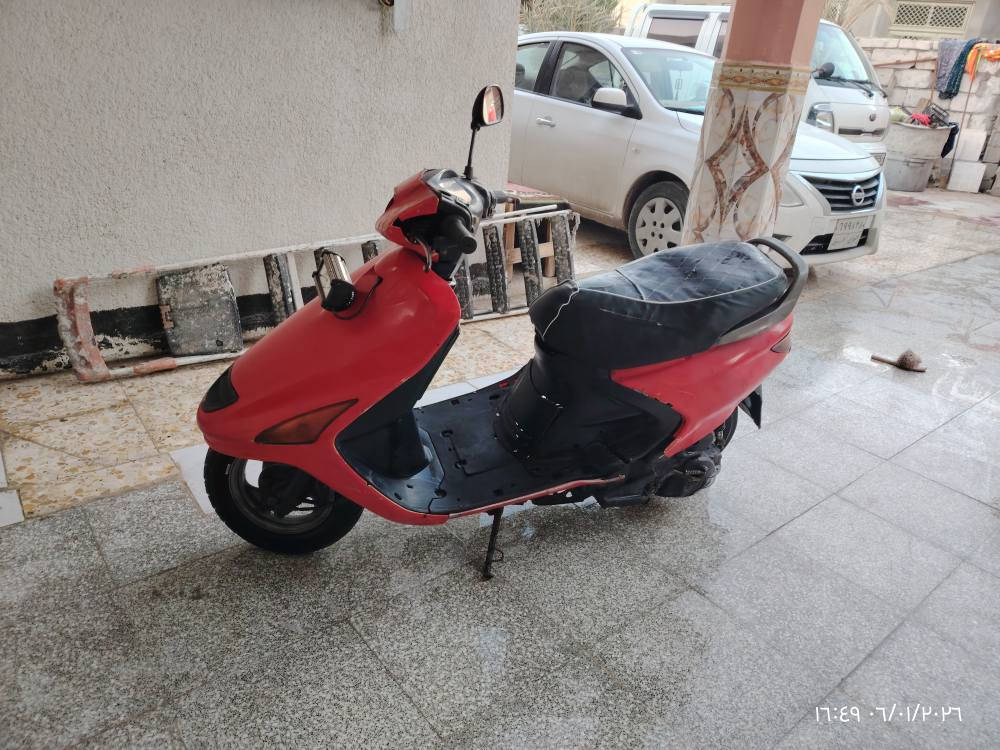 السلام عليكم دراجة فراشة للبيع
دراجة مجفته مرتين كلشي شغال بيه تشتغل سلف وهندر
كهربائيات كلها شغاله رايده ب 325 و بيه مجال مكاني بصرة كرمه علي ابو صخير
***********
