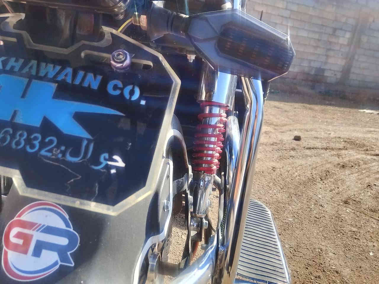 سلام عليكم موطور جبلي. للبيع 24 جديد صار  شهرين من  اخذته بعده زيرو كامل مواصفات سعر 725 بي مجال بسيط العنوان فلوجه نساف ***********..***********
