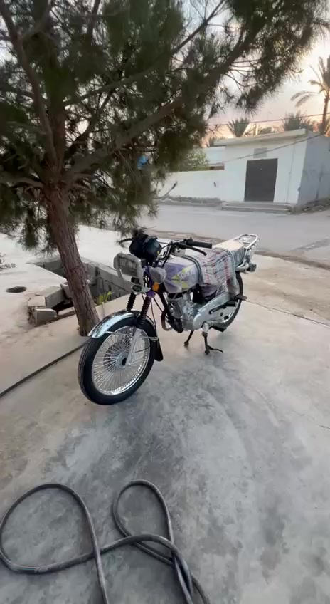 السلام عليكم دراجه تايكر للبيع 2025  كفاله عامه زيرو انزلتها ماشيه 859 برغي  ما مفتوح بيها ما بيها اي نقص لسعر 800 وبيها مجال لمكان ديالى بعقوبة


**إذا كنت صاحب هذا الإعلان وتريد حذفه لأي سبب، رجاءا أرسل رسالة إلى الدعم الفني**