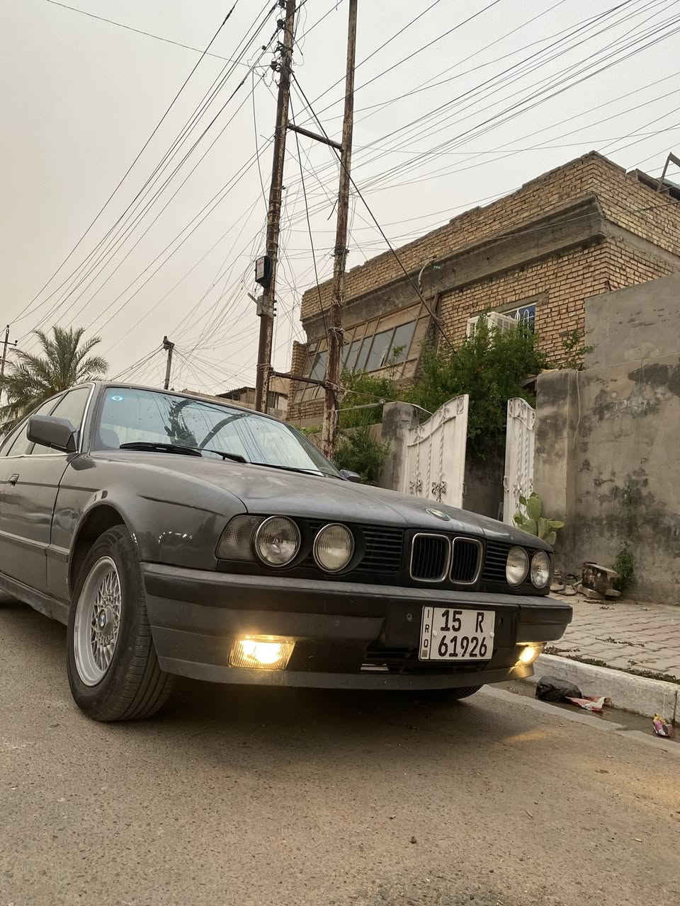 عليكم شباب
520i   كير عادي للبيع
كشنات جلد كهرباء 
تخم تاير جديد 
كير جاترك 
صدر جديد خلفي امامي 
كهربائيات شغاله 
سياره جاهزه ترايك للفاو  
سعره 36 قابل للتفاوض
للتواصل ***********

