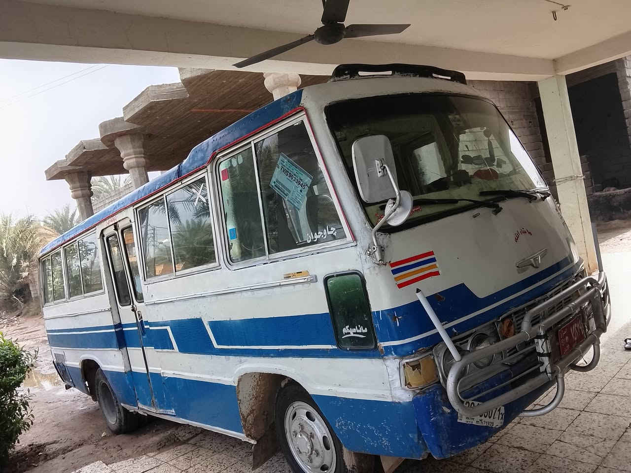 سلام عليكم كوستر لبيع موديل 82 السعر 5ملاين بيه مجال اني مكلف بل نشر ***********
