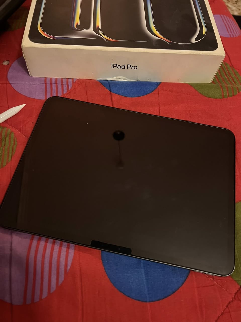 سلام عليكم مره خصت الادمن أيبادي 11pro (m4)256 الجهاز جداً نظيف فقط القلم اخذته ب70$كان للدراسة بطاريه 88 للاستفسار *********** تحية طيبة
