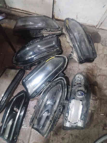 سلام عليكم مصدات كلهن شغلات تفصيخ تقريب ٦ هنه البيع ٣٠٠ الف كلهن مكان ميسان رقم ***********
