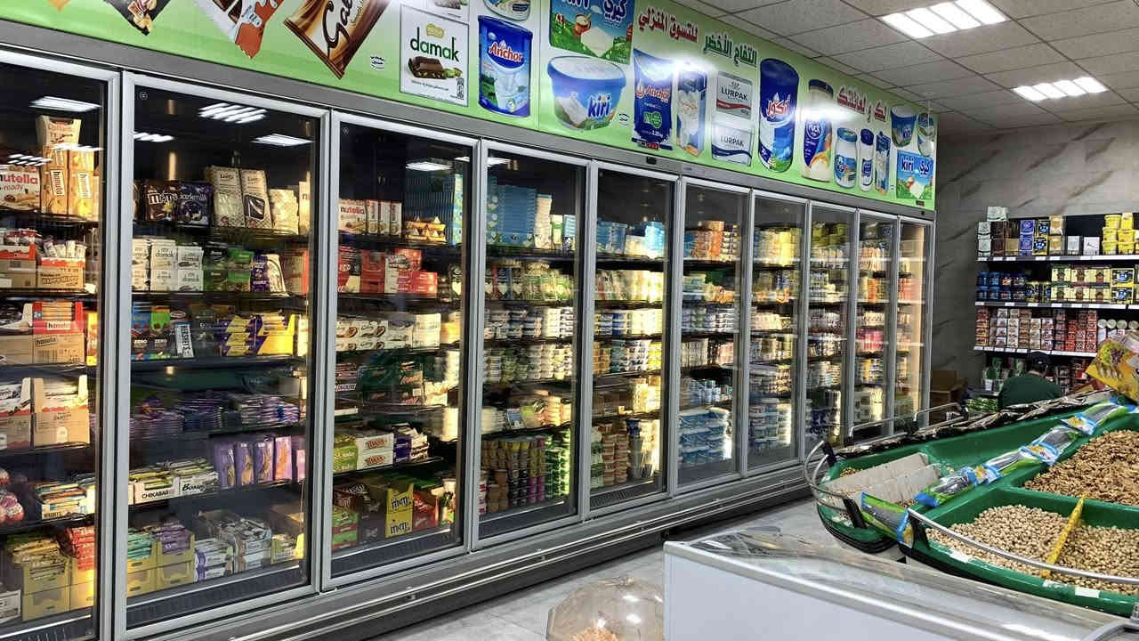 ✨ متوفر الآن | عارضات التبريد العامودية COSTAN ✨

فخامة إيطالية… وجودة تُرى قبل أن تُشرح.

🖤 تصميم أوروبي راقٍ
❄️ تبريد ثابت واحترافي
⚡ استهلاك كهرباء اقتصادي 

ليش Costan هي الخيار الافضل ؟
✔️ أبواب زجاجية ثلاث طبقات بعزل قوي
✔️ مواد أولية مكلفنة مقاومة للزنجار والصدأ
✔️ مقاومة لحمضيات الألبان والأجبان
✔️ توزيع هواء متوازن لكل الرفوف
✔️ عرض عصري يزيد جاذبية المنتجات وزيادة المبيعات

🔧 بإشراف Winter Cooling Systems
✔️ عارضات بمواصفات اوربية مناسبة لأجواء العِراق . 
✔️ ضمان صيانة مجانية موقعية لمدة سنة كاملة. 

📞 الكمية محدودة | احجز الآن
0771 241 8032
0780 973 3137

📍 أربيل – طريق الگوير
