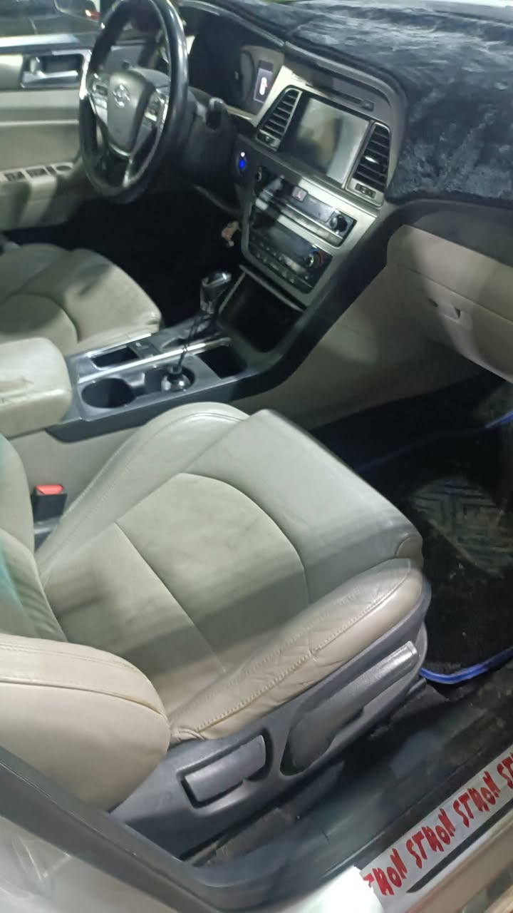 سلام عليكم
البيع سوناتا موديل ٢٠١٥
رقم بغداد بسمي 
فول موصفات ١على١
كلين فقط دعاميت صبغ 
سبورت فول عدا فتحه سيارا كلش جديد 
***********
