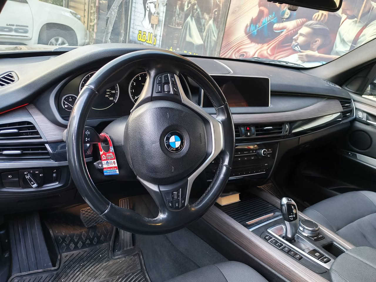 BMW x5 2017 S-Drive  M-Package 
محرك ٦ سلندر توين توربو
‎وارد امريكي
عداد 79000 كيلو متر 
‎5مقاعد 
‎كشنات جلد كهربائية و تسخين و ٢ خزن 
‎شاشة كبيرة تاتش
‎٤ وضعيات للقيادة ( ايكو - مريح - سبورت - سبورت بلص)
‎اوتو هولد
‎مرايا كهربائية
‎بردات خلفية بلادي
اضوية زينون مع كشافات ضباب
سقف بانوراما 
كاميرا خلفية 
حساسات امامية خلفية
شنطة شفط
قاصة بلادي

‎السيارة جديدة عل فحص وما تحتاج دينار مصرف..
‎سنوية لحد ٢٠٢٩ وهزة تحتاج تجديد و زيت شركة جديد من ال Bmw 

ضرر السيارة فقط 
اربع اصابع بل بنيد فقط قطعة صبغ 

‏‎السيارة ١٠٠٪؜ فحص بشرط سيستم و كير ومحرك و هيكل وكومبيوتر

‎السيارة باسمي و تحويل مباشر
المكان بغداد الكاظمية

للتواصل : ***********
