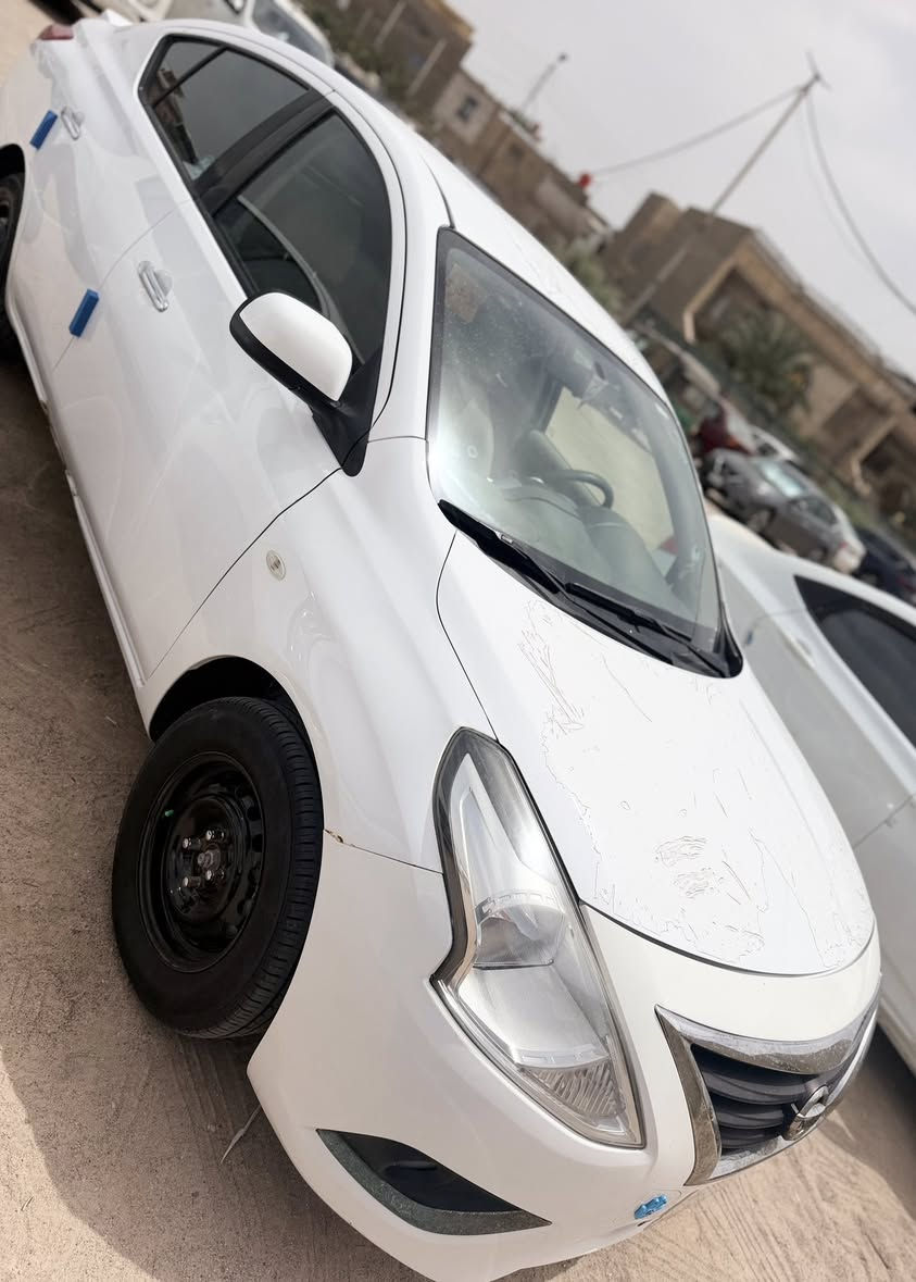 نيسان هندي بليته زركه2020 كفاله من الصبغ والتبديل والضربه بيه بارد قليل رقم اربيل باسم شركه وكاله تحويل حاضر كير مكينه كفاله مكاني(بصره) السعر 95 بيه مجال شراي
***********
